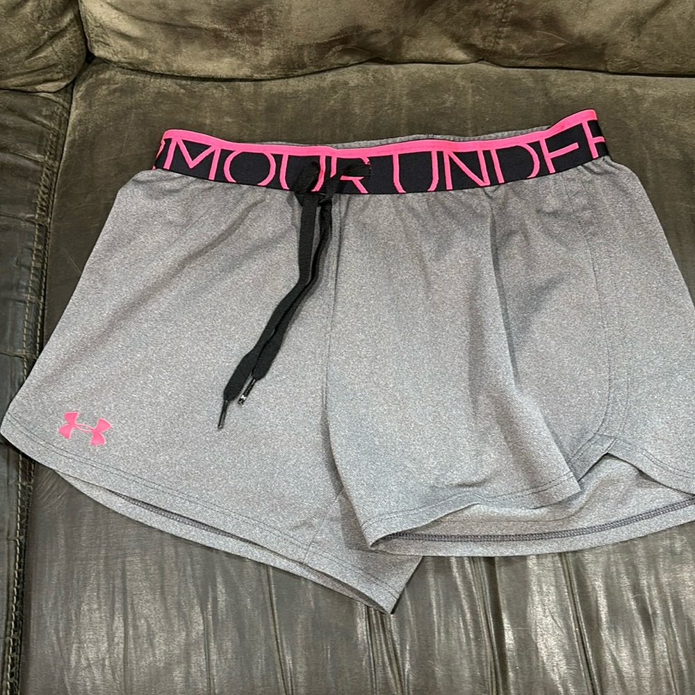 Under armor women’s shirts